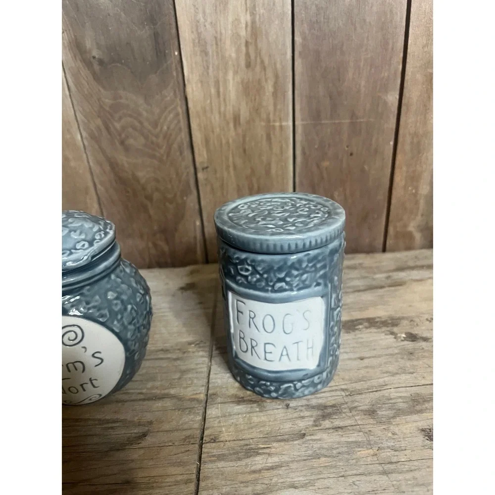 Disney Nightmare Before Christmas Spice Jar Set Deadly Night Shade Worms Wort